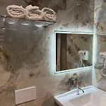 Apartmanhotel Kamberi & Velipoja