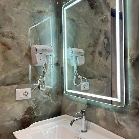 Kamberi Hotel&apartments 4* Velipojë