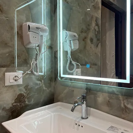 Kamberi Hotel&apartments