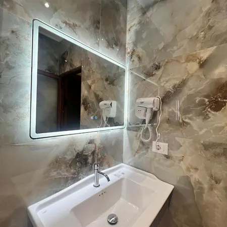 Kamberi Hotel&apartments Velipojë