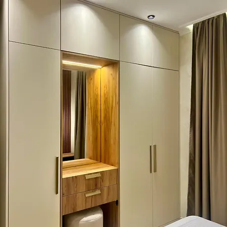 Kamberi Hotel&apartments 4*