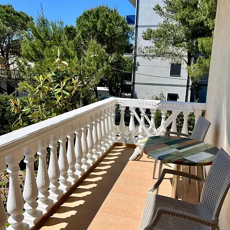 Kamberi Hotel&apartments Velipojë