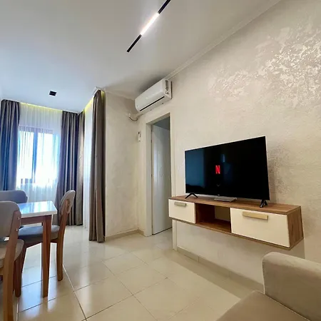 Kamberi Hotel&apartments 4* Velipojë