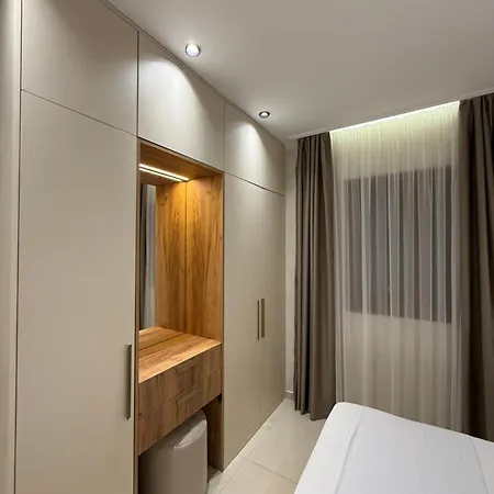 Aparthotel Kamberi & Velipojë