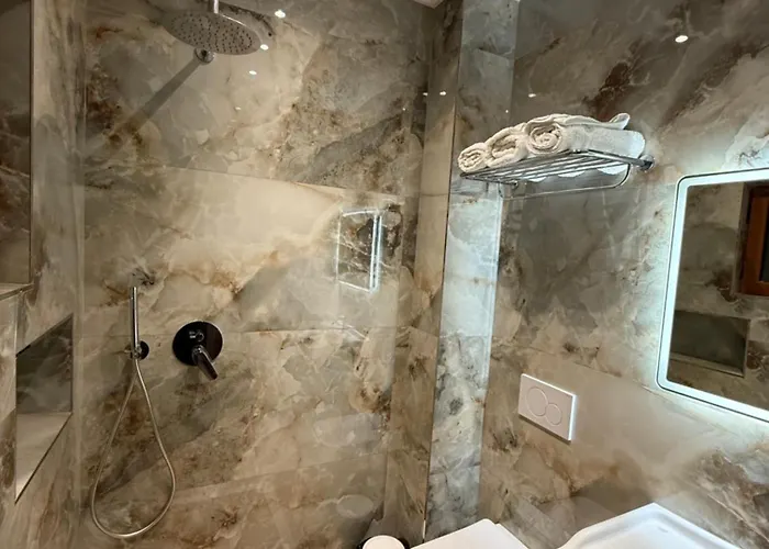 公寓式酒店 Kamberi &
