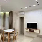 Kamberi & מלון דירות 4*
