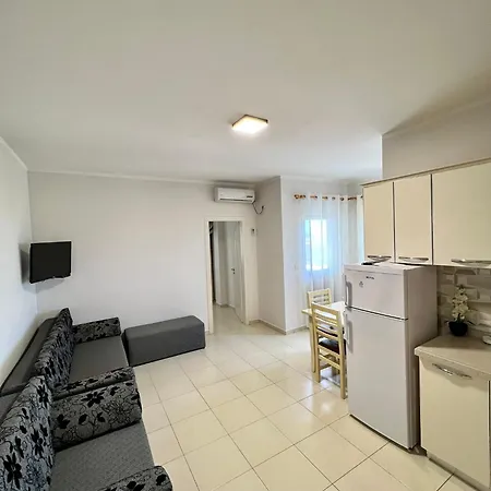 Aparthotel Kamberi & Velipoje