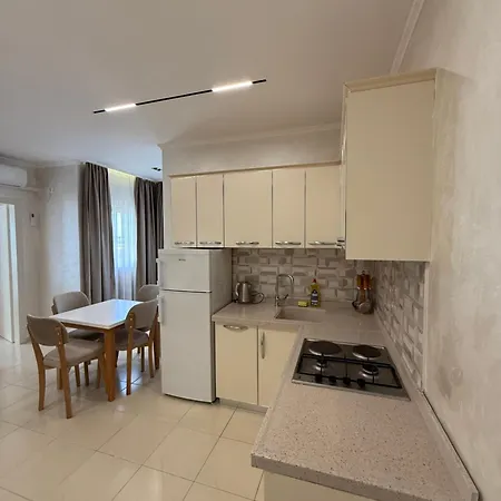 Kamberi & Hotel apartamentowy Velipojë