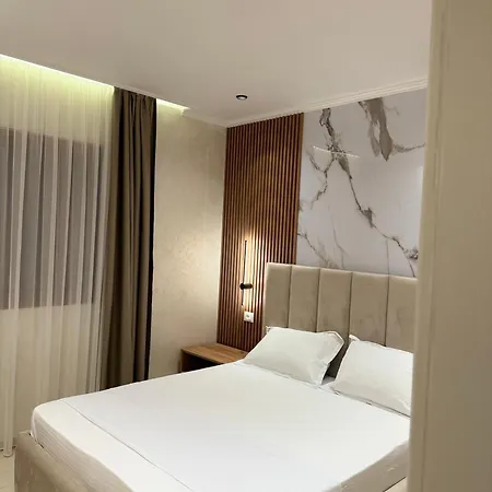 Hotel apartamentowy Kamberi & Velipojë